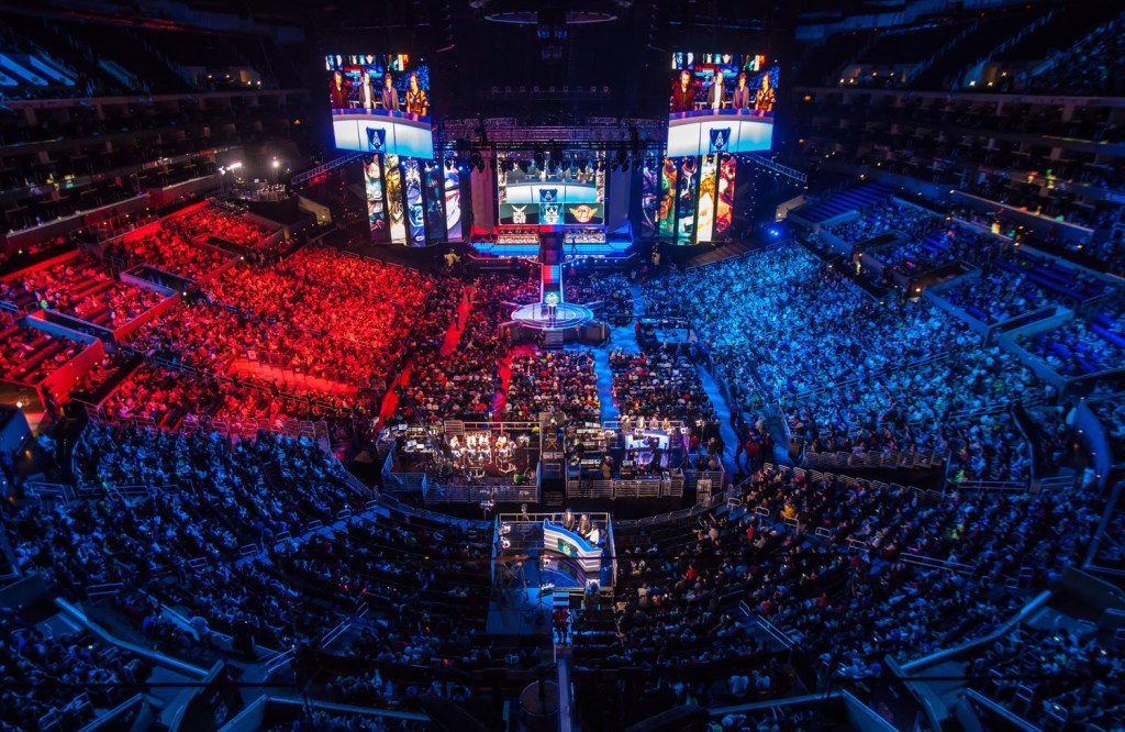 MLB Tech Group Inks League of Legends Streaming Deal